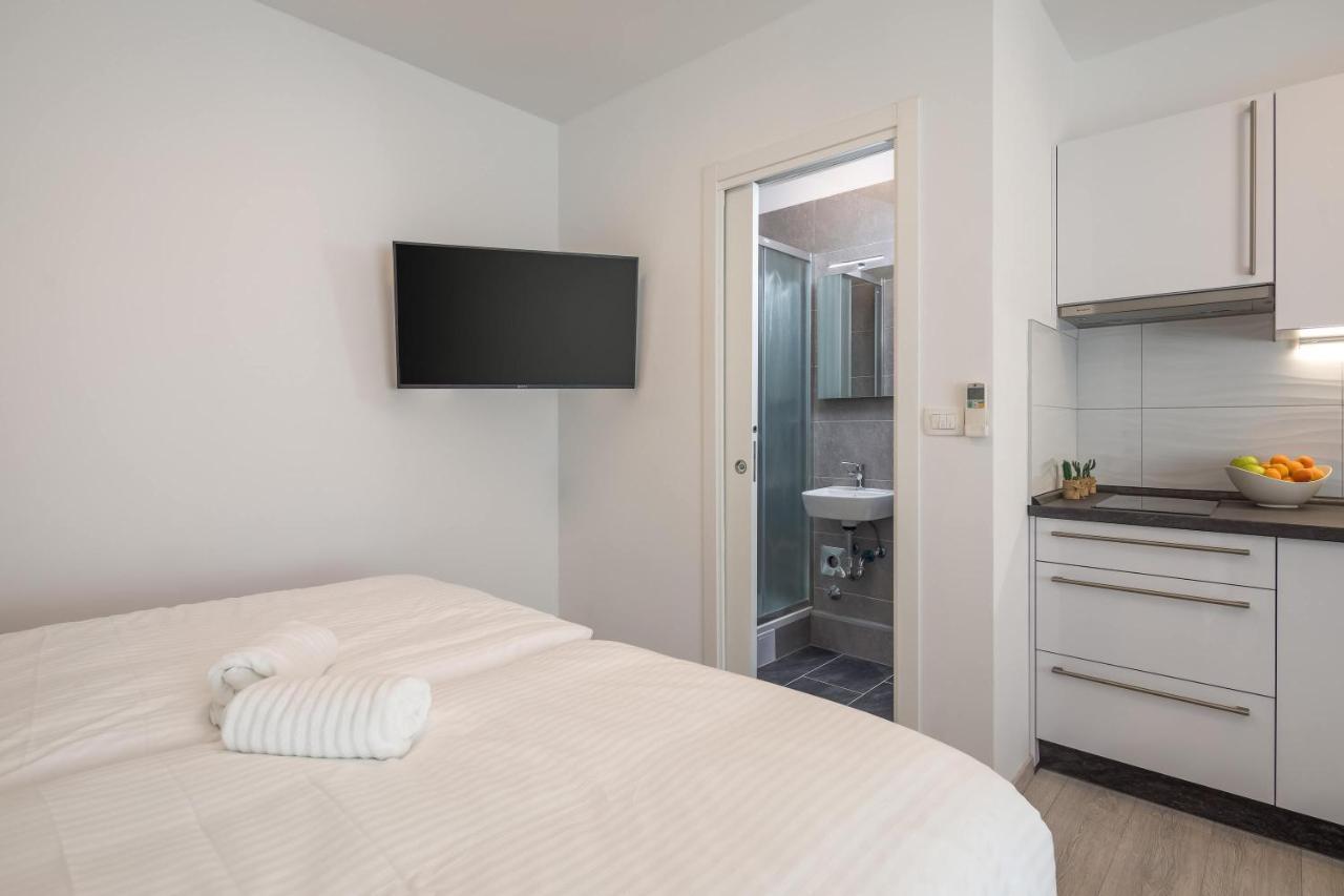 Luxury Studios & Rooms Seven Split Kültér fotó