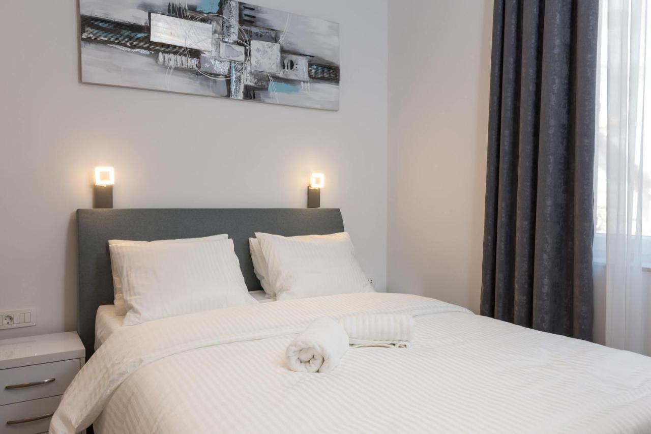 Luxury Studios & Rooms Seven Split Kültér fotó